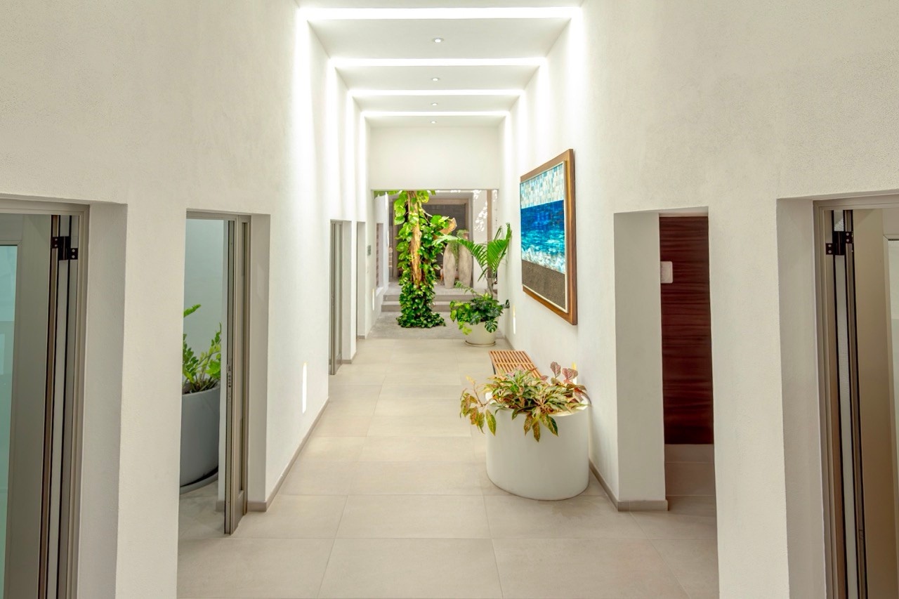 Pasillo interior de Notaría Tres